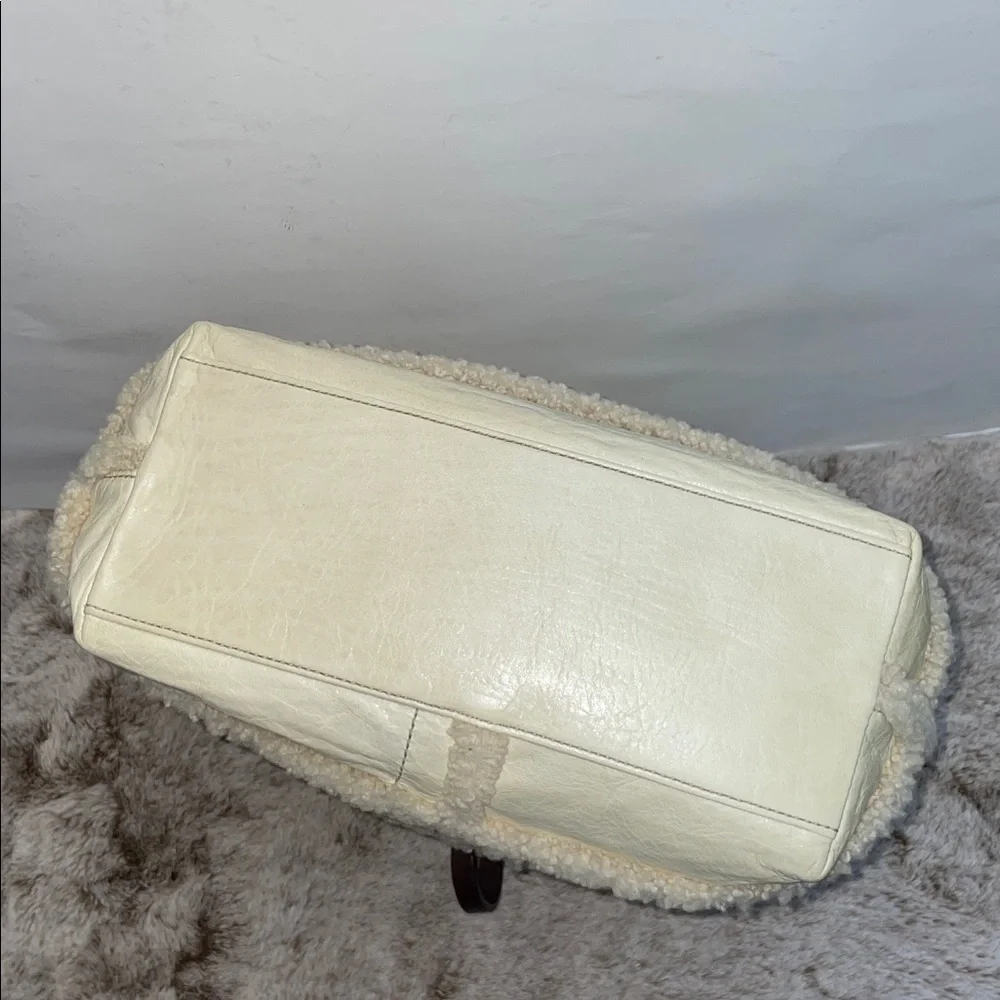 NWT Vintage Coach Signature Stripe Shearling Tote - Picture 3 of 11